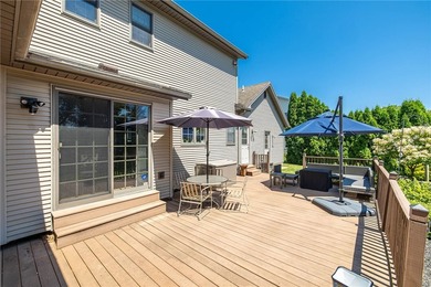 Welcome to 139 Scotch Pine Drive! This stunning 4-bedroom, 2 - photo 42