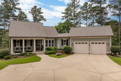 Immaculate 4-bedroom home on a fish-filled pond! This home is a - photo 3