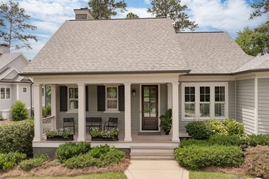 Immaculate 4-bedroom home on a fish-filled pond! This home is a - photo 4