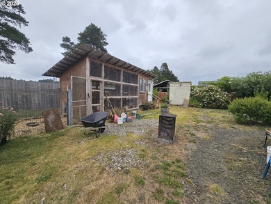 TOWN AND COUNTRY: Deluxe newer (2019) manufactured home in great - photo 10