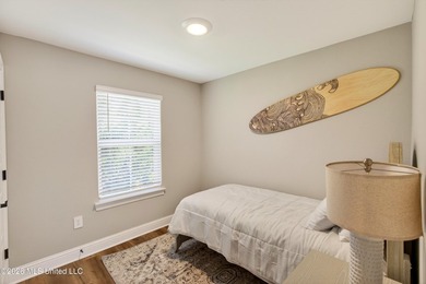 Discover the perfect blend of privacy and low-maintenance living - photo 15