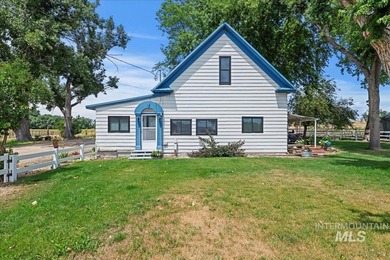 (private lake, pond, creek) Home For Sale in Middleton Idaho