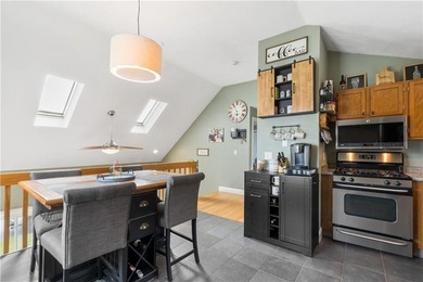 Stunning Updated Contemporary in Warwick Neck! Welcome to your - photo 21
