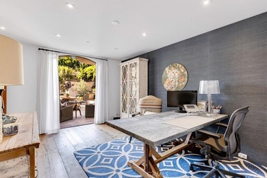 Welcome to 31512 Bluff Drive, Laguna Beach - an extraordinary - photo 23
