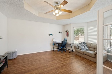 Welcome to your dream retreat! This stunning, motivated-seller - photo 23