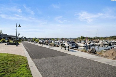 MLS# 287131 Waterfront Living: Where Lifestyle Meets Luxury - photo 26