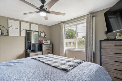 Stunning Updated Contemporary in Warwick Neck! Welcome to your - photo 27