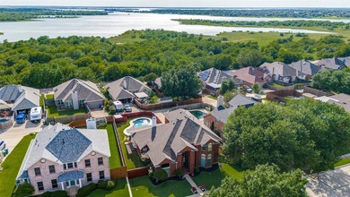 Welcome to your dream retreat! This stunning, motivated-seller - photo 30