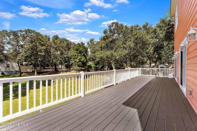 This is the beach home & or rental property you've been looking