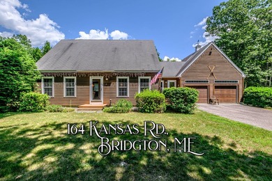 Timeless New England charm and warm character blend seamlessly - photo 1