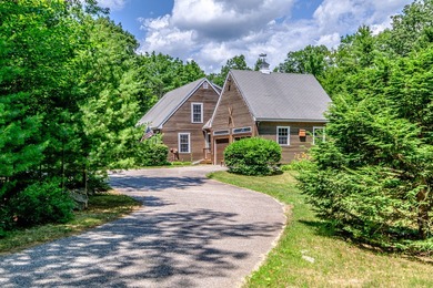 Timeless New England charm and warm character blend seamlessly - photo 3