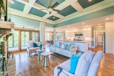 Welcome home to this luxury estate in the prestigious and - photo 12