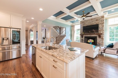 Welcome home to this luxury estate in the prestigious and - photo 16