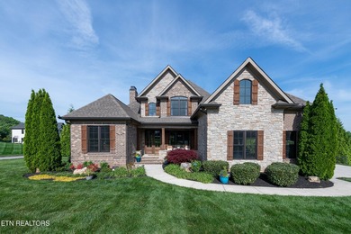 Welcome home to this luxury estate in the prestigious and - photo 48