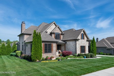 Welcome home to this luxury estate in the prestigious and - photo 49