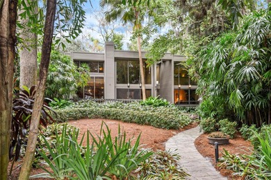 Lake Maitland Home For Sale in Maitland Florida