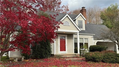 (private lake, pond, creek) Home For Sale in Solon Ohio