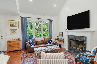 Ideally situated at the end of a quiet street near the Marshwood - photo 13