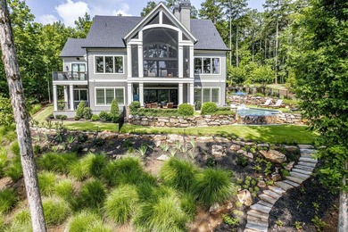 Some homes at Reynolds Lake Oconee have golf views. Very few - photo 3