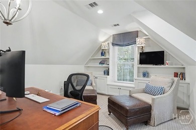 Ideally situated at the end of a quiet street near the Marshwood - photo 36