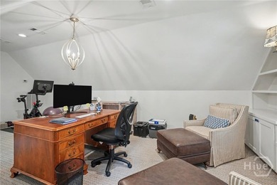 Ideally situated at the end of a quiet street near the Marshwood - photo 37