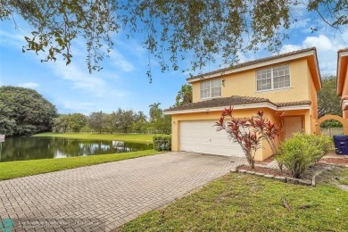 (private lake, pond, creek) Home For Sale in Lauderhill Florida