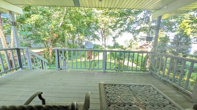 Enjoy lake living in this 2 bedroom, 1 bath ranch style home - photo 2