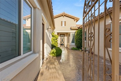 Charming single story residence located in the Red Rock Country - photo 3