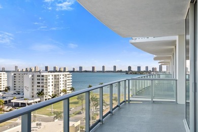 This gorgeous new construction waterfront condo offers bright - photo 15
