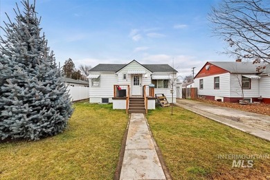 Lake Lowell Home For Sale in Nampa Idaho