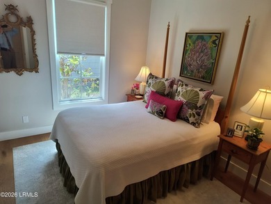 Beautifully renovated Three Bedroom 2 Bath home in downtown - photo 28