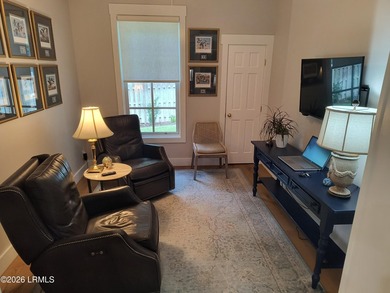 Beautifully renovated Three Bedroom 2 Bath home in downtown - photo 30