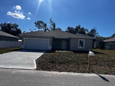 Port Charlotte Waterway Area Home For Sale in Port Charlotte Florida