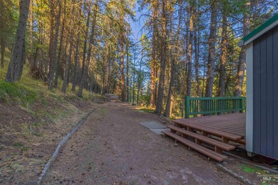 Lake Waha  Home For Sale in Lewiston ID