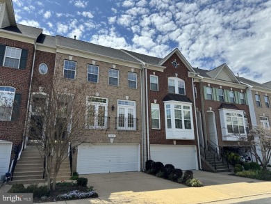 Lake Townhome/Townhouse Off Market in Alexandria, Virginia