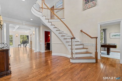 Beautifully rebuilt in 2006, this custom turn-key retreat offers - photo 6