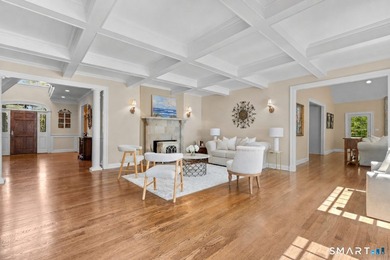 Beautifully rebuilt in 2006, this custom turn-key retreat offers - photo 9
