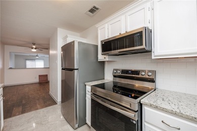Income generating townhome! Beautifully renovated Central Corpus - photo 7