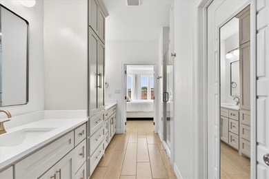 ***SELLERS OFFERING $3500 IN CONCESSIONS*** This LIKE NEW 2025 - photo 31