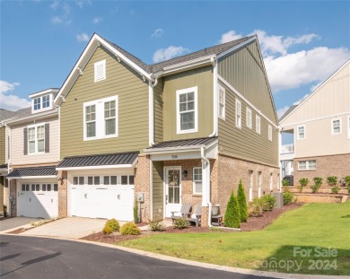 Lake Norman Townhome/Townhouse Sale Pending in Davidson North Carolina