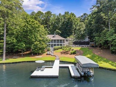 A truly rare offering in a private setting at Reynolds Lake - photo 2