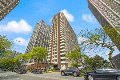 Lake Home For Sale in Chicago, Illinois
