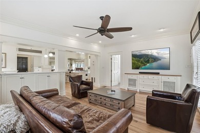 Wonderful cedar shake home and carriage house. 4 bedrooms and 4 - photo 35