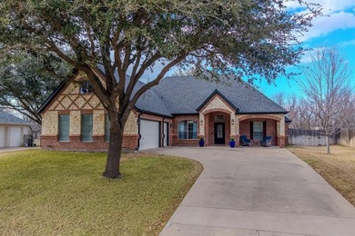 Lake Granbury Home For Sale in Granbury Texas