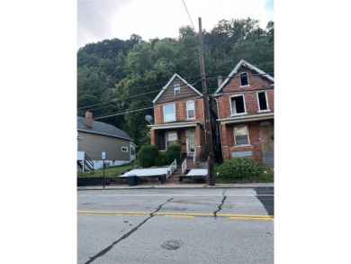 Allegheny River Home Sale Pending in East Deer Pennsylvania