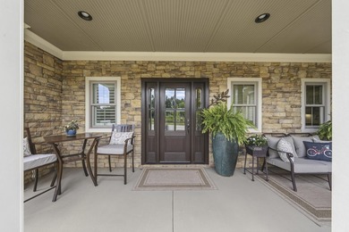 IMMACULATE CUSTOM HOME ON OVER 3 ACRES WITH LAKE ACCESS IN THE - photo 4