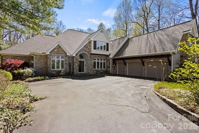 Stunning Estate Home in Prestigious Kenmure Golf Community - photo 3