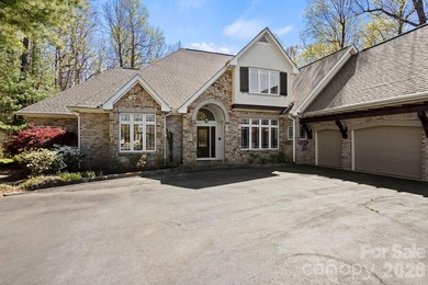 Stunning Estate Home in Prestigious Kenmure Golf Community - photo 4