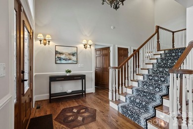 Stunning Estate Home in Prestigious Kenmure Golf Community - photo 7