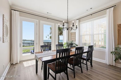TRULY CUSTOMIZED UNIQUE ONE LEVEL WATERFRONT HOME!! Located in - photo 17